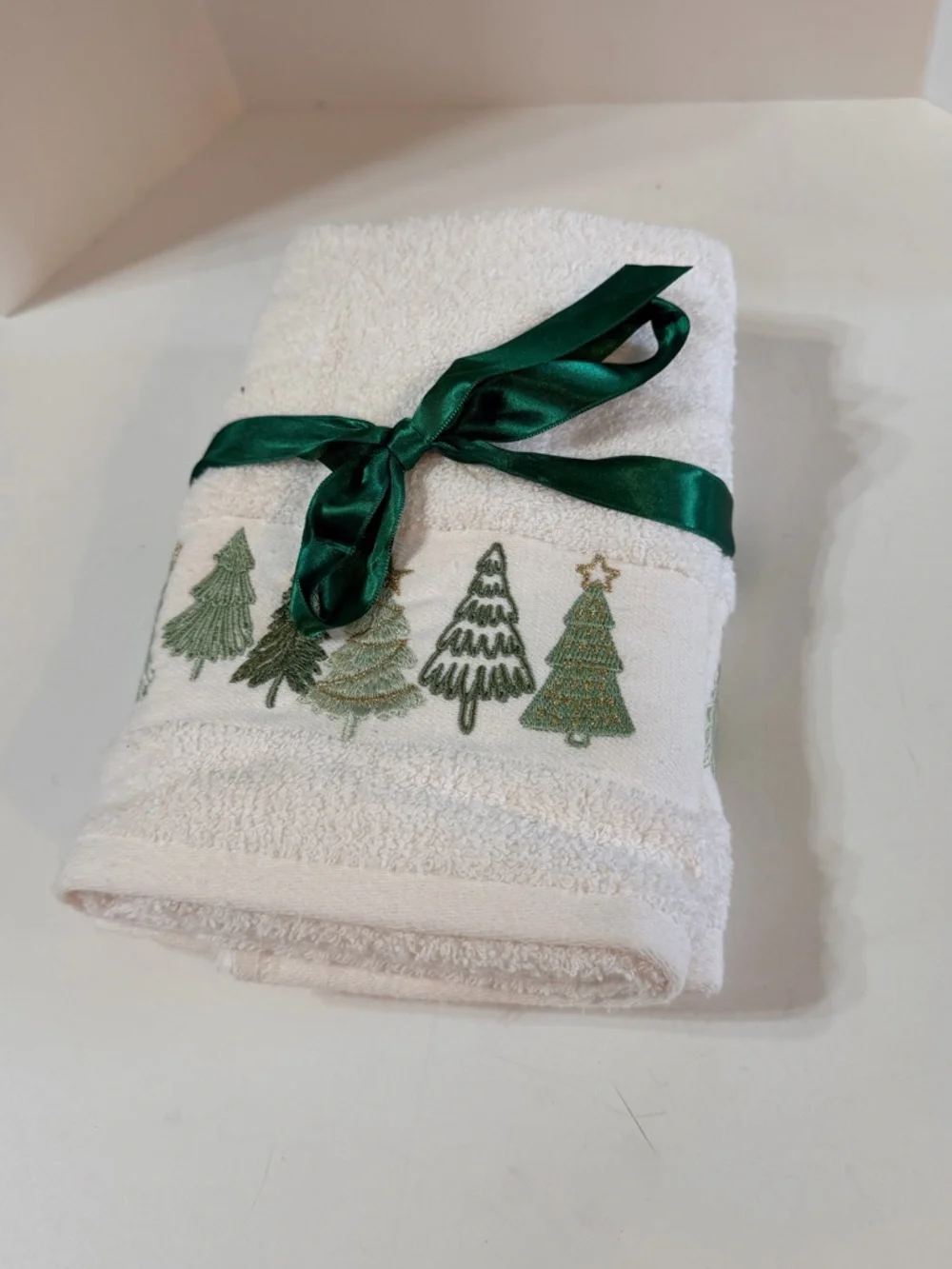 White Hand Towel with Green Embroidered Trees and‎ Ribbon